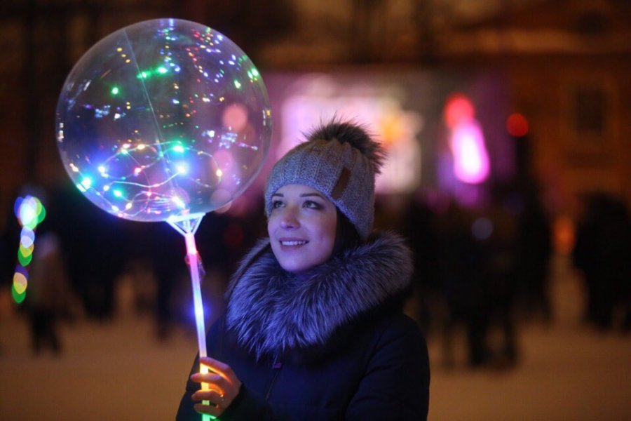 Новогодний фестиваль волшебных шаров 21.12.18. Новогодний фестиваль волшебных шаров 21.12.18.