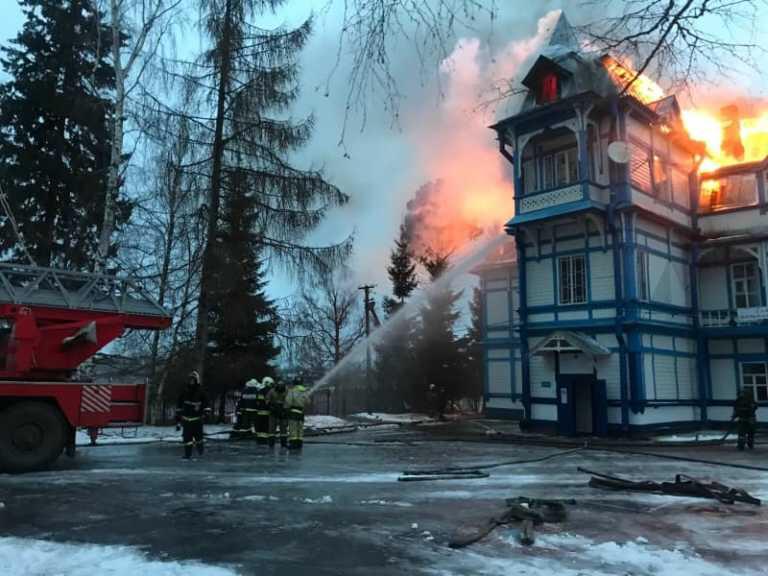 Пожар в детском санатории в Колчаново Пожар в детском санатории в Колчаново
