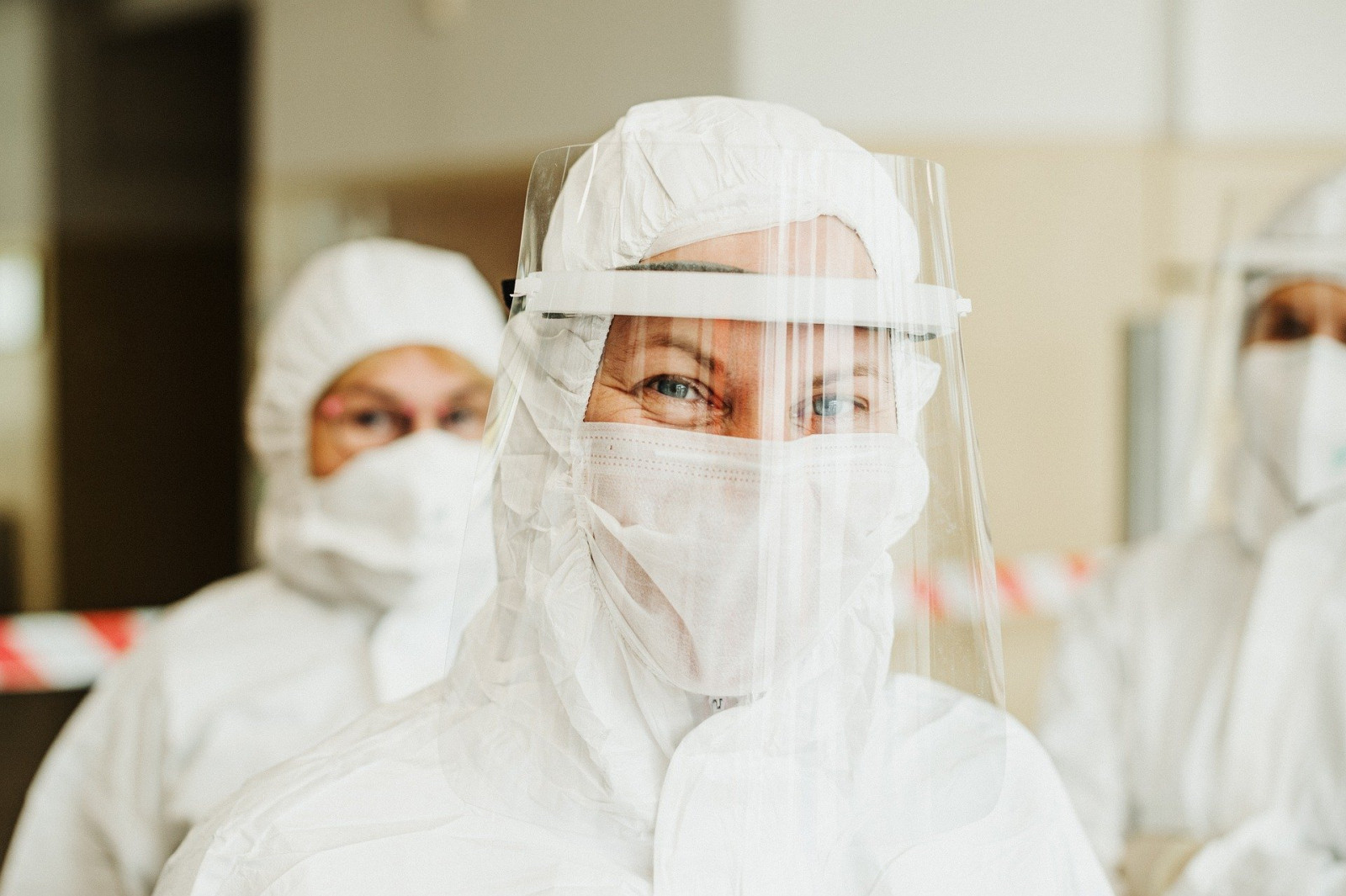 Борцы с COVID-19 получат выплаты за апрель Борцы с COVID-19 получат выплаты за апрель