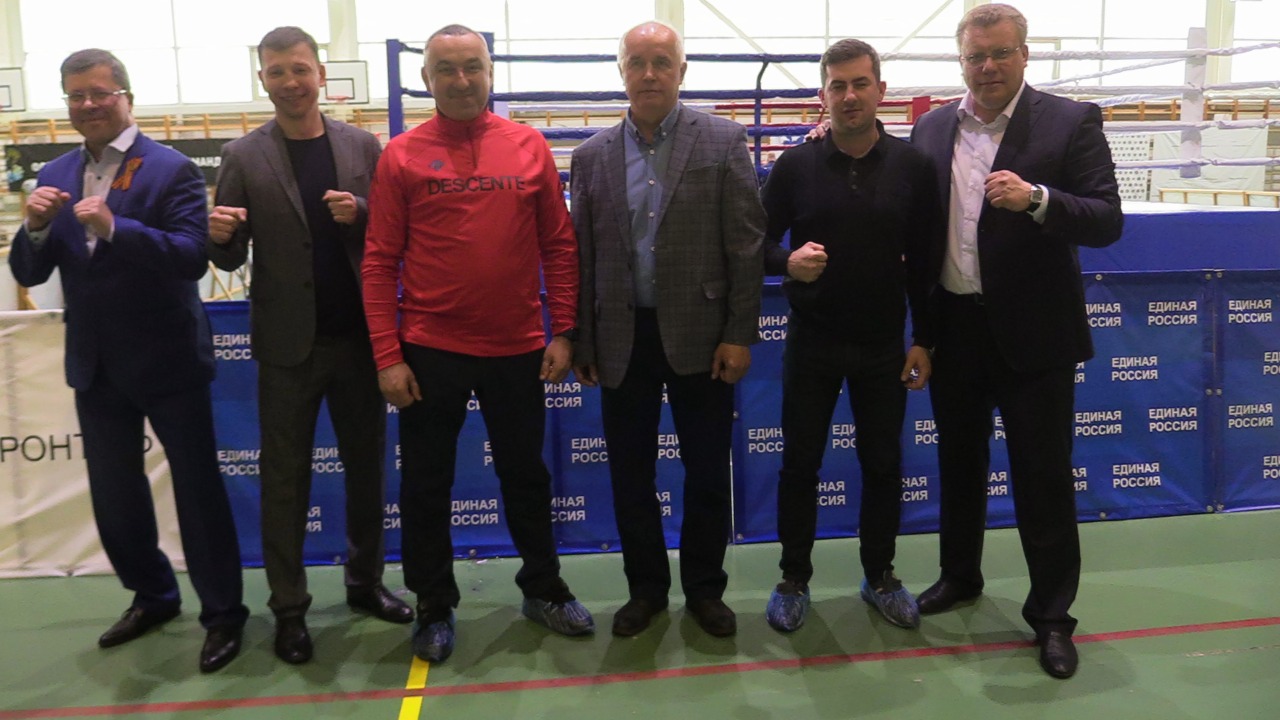 Дан старт турниру по боксу, посвящённому памяти тренера А.Н. Соснова Дан старт турниру по боксу, посвящённому памяти тренера А.Н. Соснова