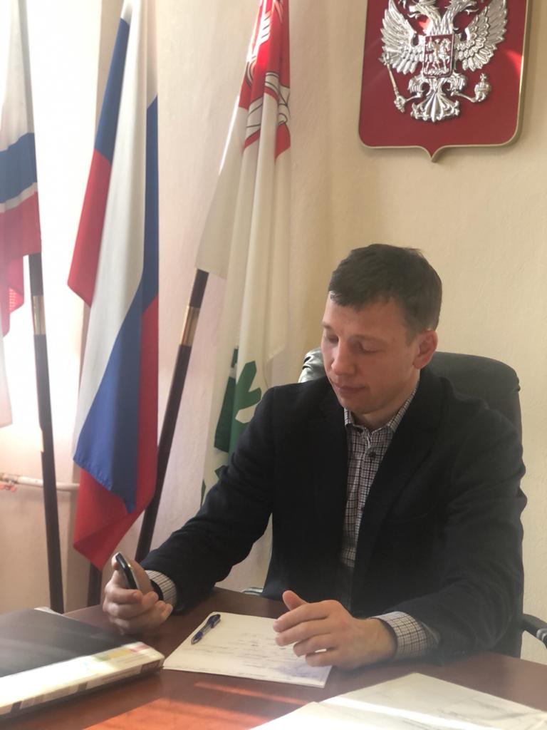 Прямая телефонная линия с заместителем главы Волховского района Прямая телефонная линия с заместителем главы Волховского района