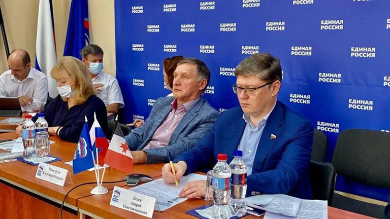 Вопросы поддержки инвалидов и расширения доступной среды станут одними из основных в народной программе «Единой России» Вопросы поддержки инвалидов и расширения доступной среды станут одними из основных в народной программе «Единой России»