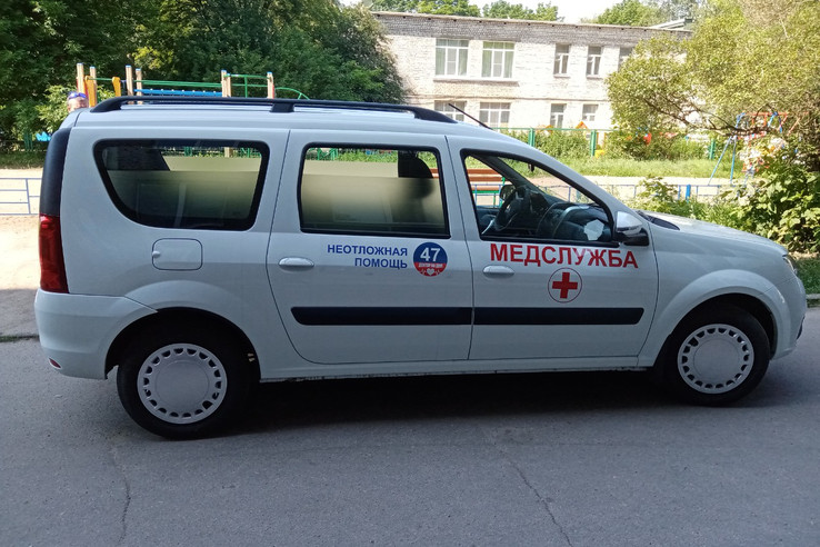 В больницы поступили новые автомобили