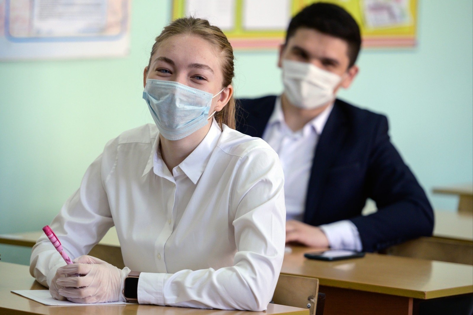 Школьники уходят на каникулы со следующей недели Школьники уходят на каникулы со следующей недели