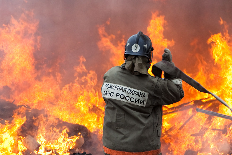 В Старой Ладоге ликвидировали возгорание