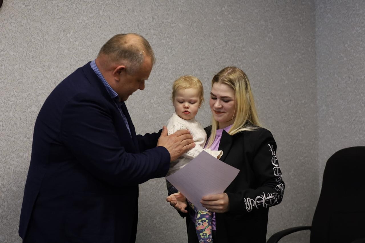 Жильё для волховских семей
