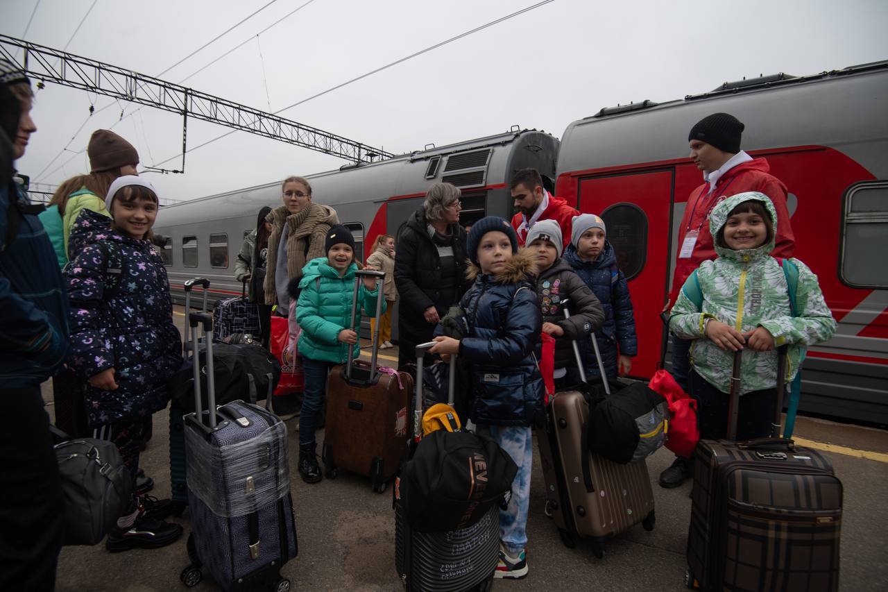 Ленобласть тепло встречает юных белгородцев