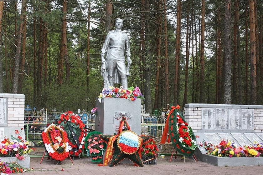 Сохраняя памятники войны