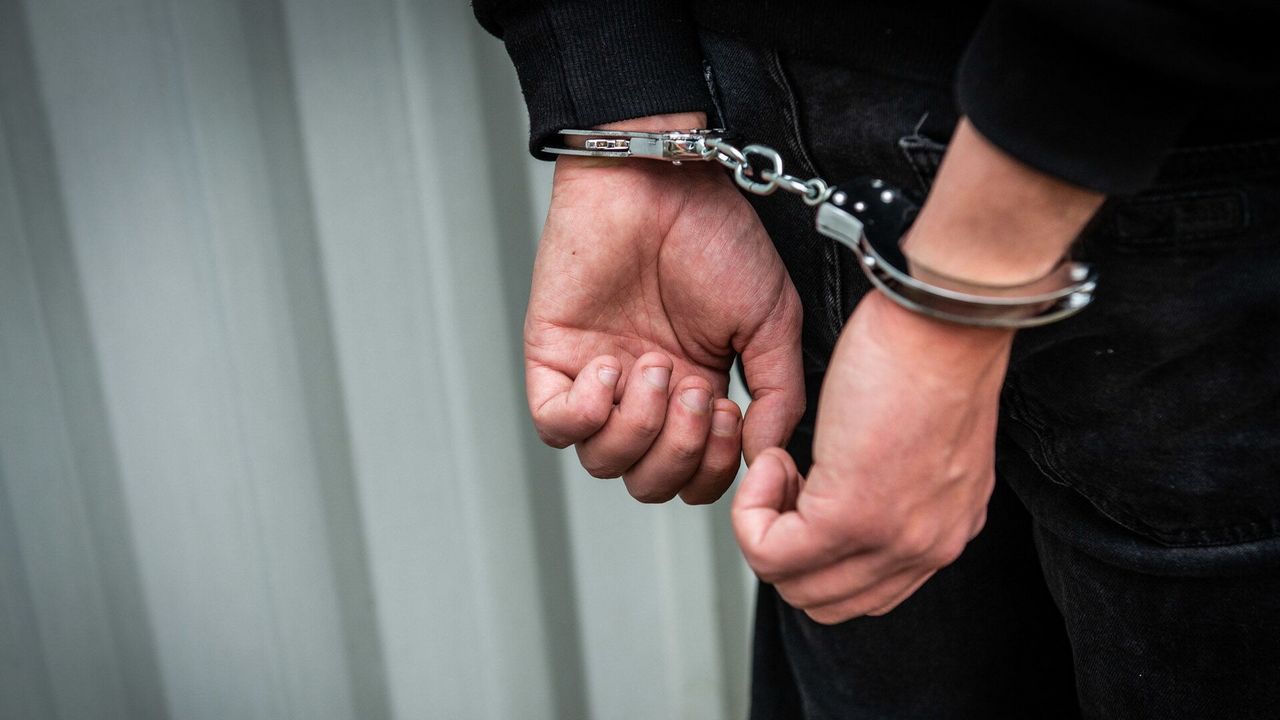 Дачных воров поймали в Волхове Дачных воров поймали в Волхове