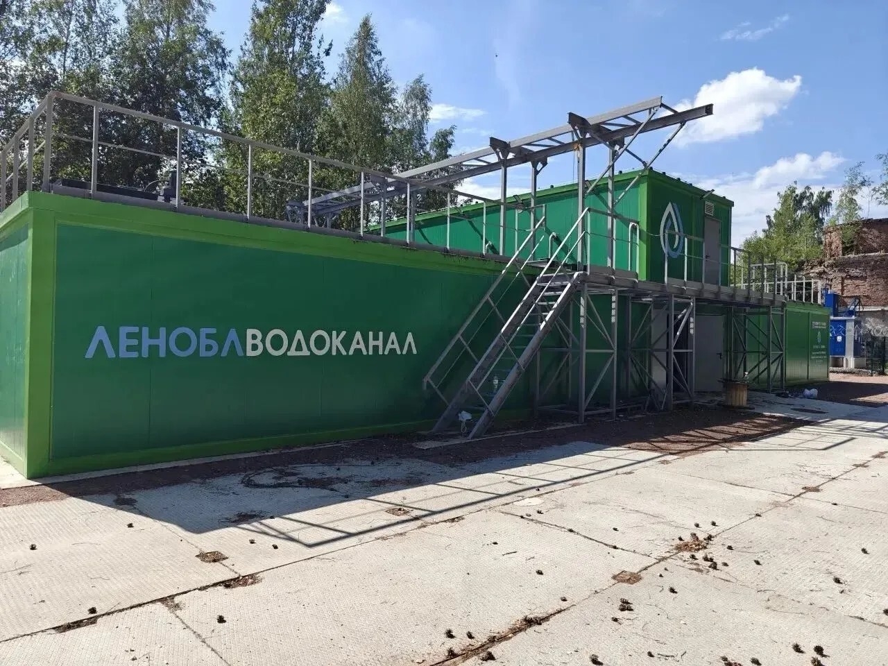 Леноблводоканал строит станции очистки стоков Леноблводоканал строит станции очистки стоков