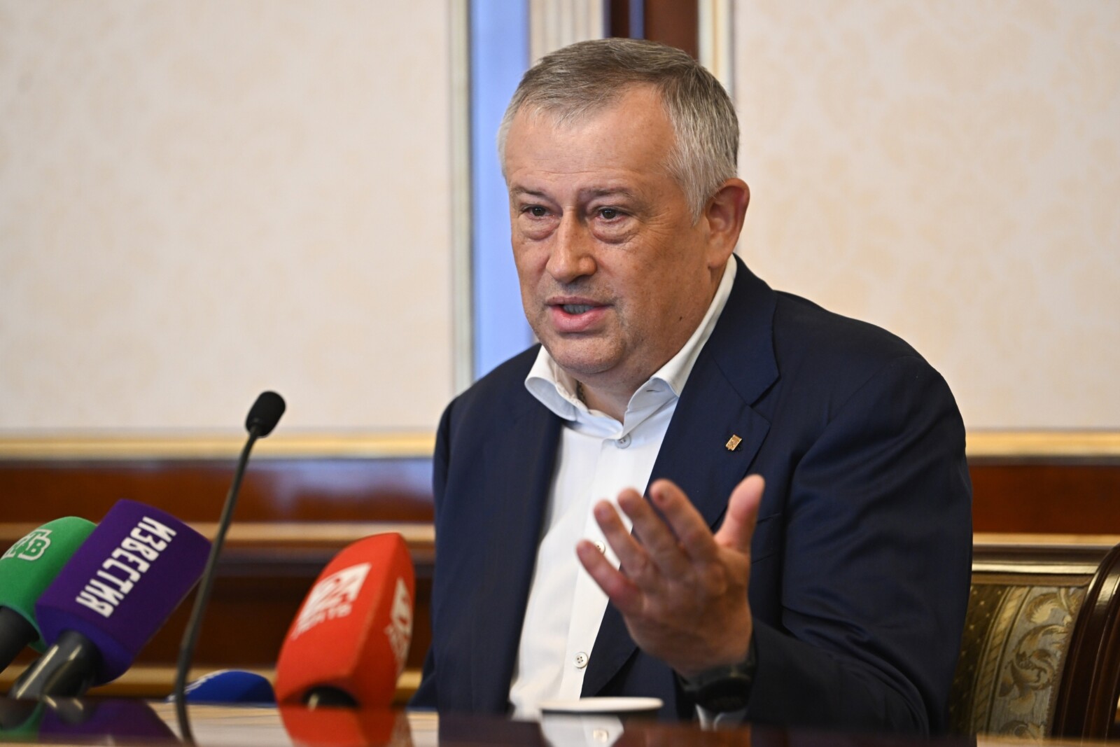 Сентябрьская прямая линия Сентябрьская прямая линия